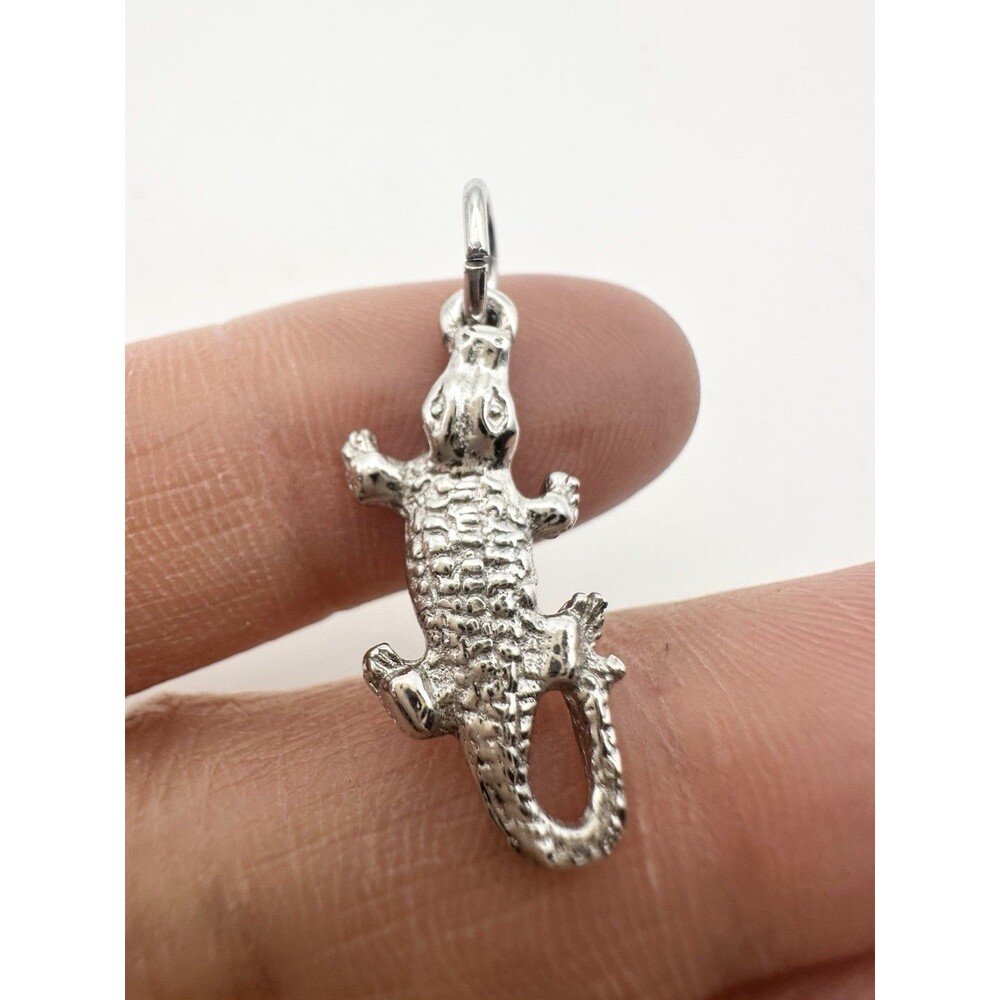 Solid 3D Alligator Pendant In 925 Sterling Silver Crocodile Charm